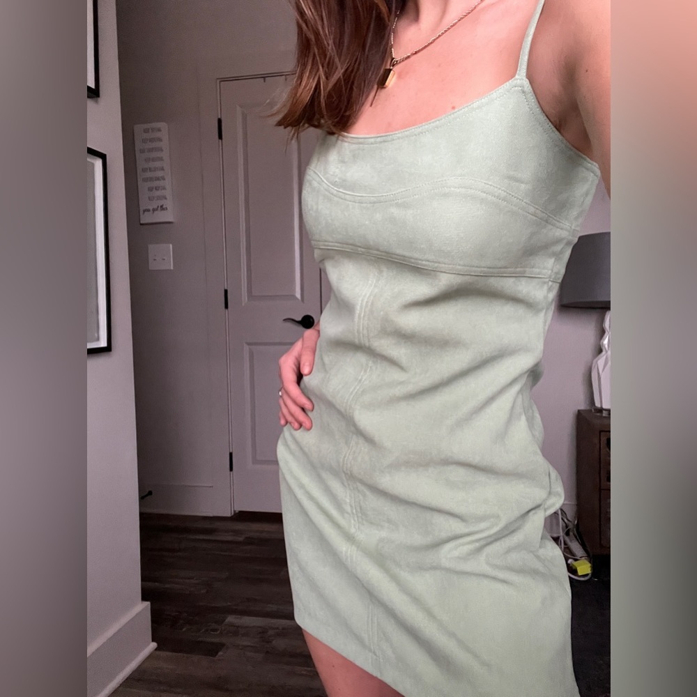 CUTE MINI DRESS - perfect for spring!